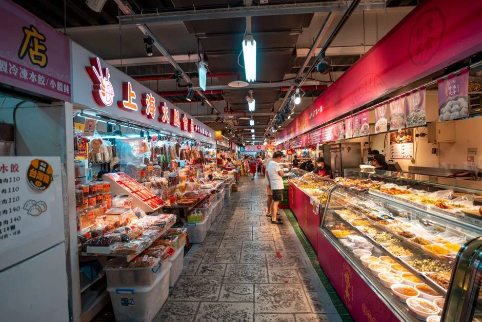 Mercado de Maravillas: guía de Cuatro Caminos y su barrio