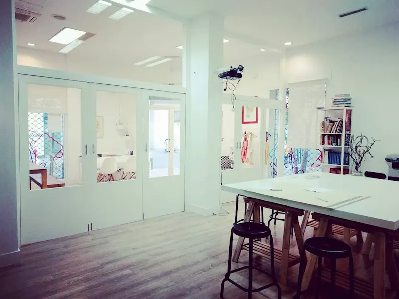 Imagina Escuela de artes y creatividad - Escuela de arte en Madrid - foto 3