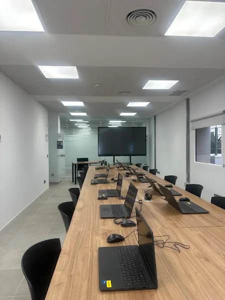 Inkor Formación - Centro de formación profesional en Madrid - foto 2
