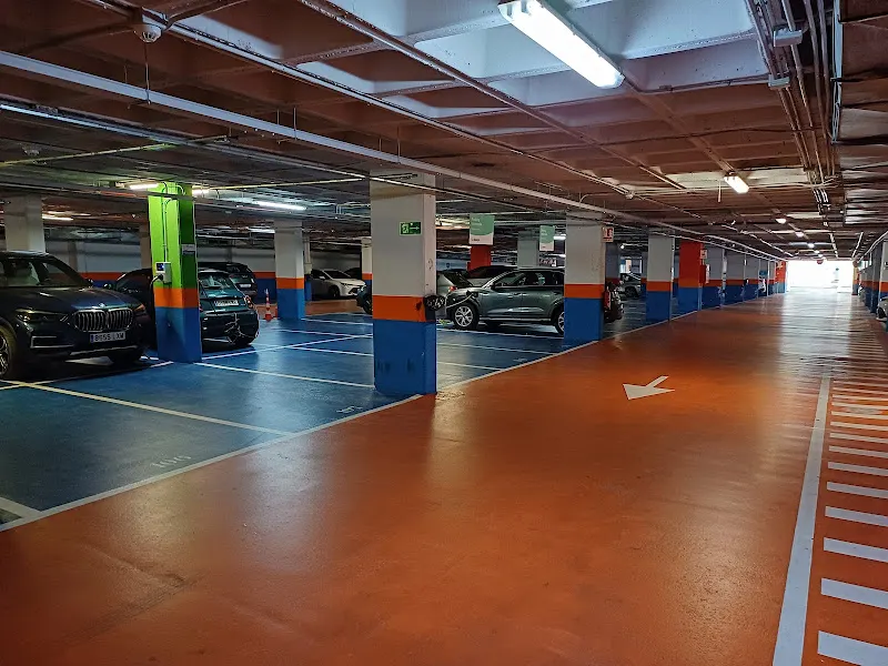 Parking EMT Orense - Aparcamiento en Madrid - foto 2