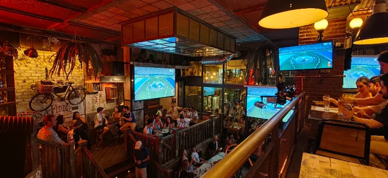 Pub The Irish Rover - Pub irlandés en Madrid - foto 3