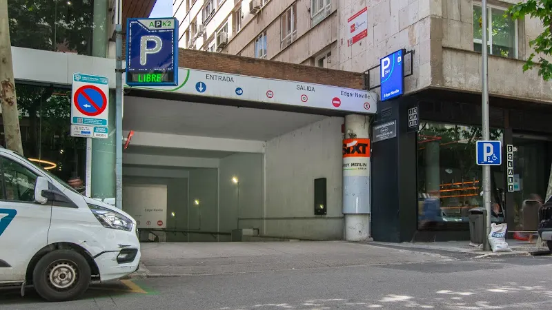 Parking APK2 Edgar Neville - Aparcamiento en Madrid - foto 2