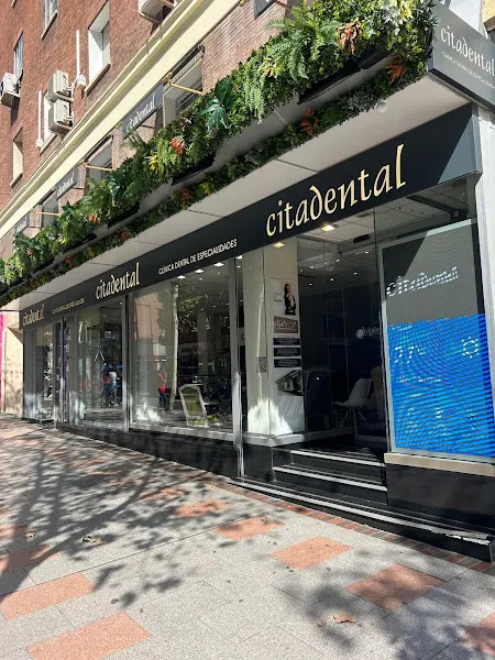 CITADENTAL Bravo Murillo - Clínica dental en Madrid - foto 4
