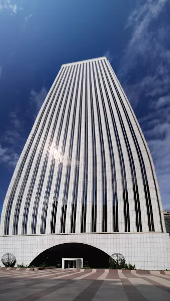Google Torre Picasso - Oficinas de empresa en Madrid - foto 4