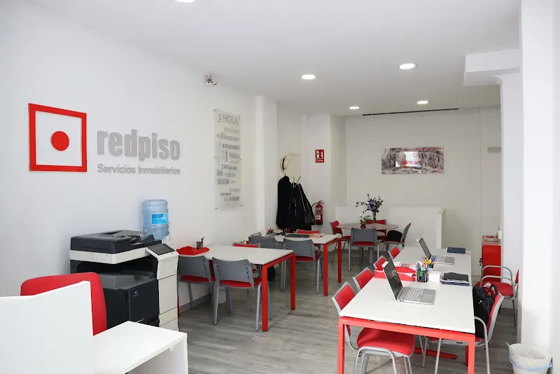 Inmobiliaria Cuatro Caminos - Bernabéu Redpiso