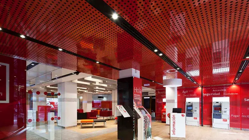 Banco Santander - Smart Red - Banco en Madrid - foto 2