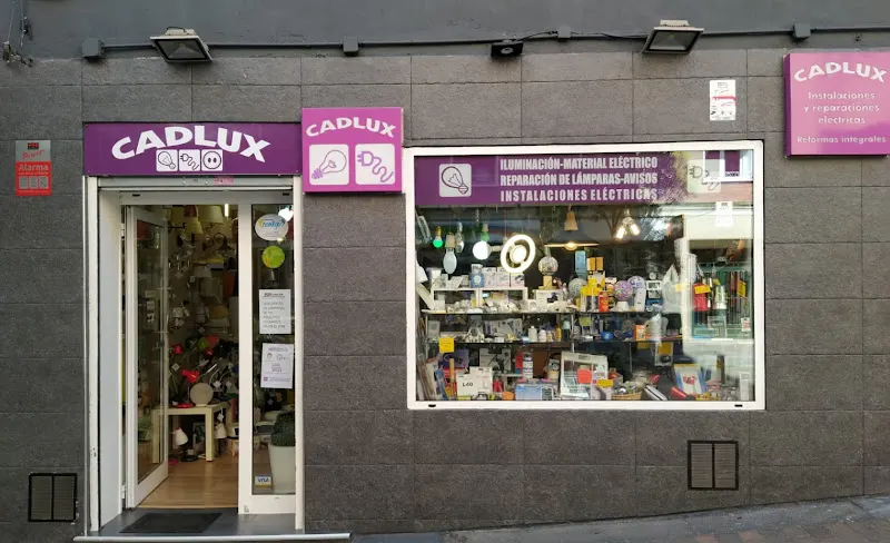 Cadlux Iluminación - Trabajos de Electricidad e Instalaciones Eléctricas - - Tienda de iluminación en Madrid - foto 4