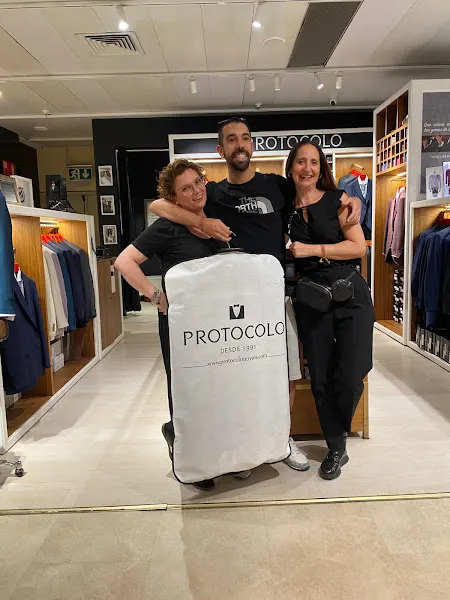 Protocolo - Tienda de ropa de hombre en Madrid - foto 2