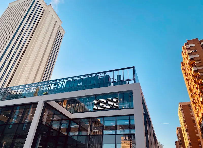 IBM Innovation Studio Madrid - Centro de negocios en Madrid - foto 2