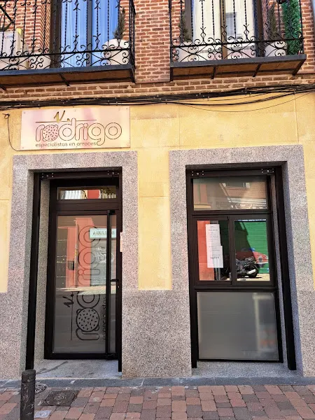v Rodrigo - Arrocería en Madrid - foto 2