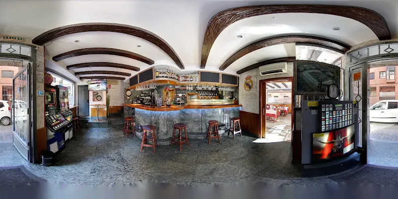 La Celadilla Cafetería - Restaurante