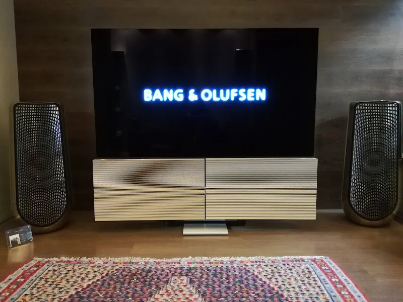 Bang & Olufsen - Tienda de electrónica en Madrid - foto 2