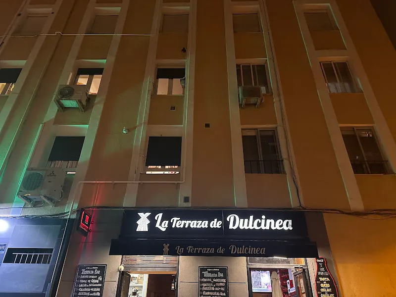 La terraza de Dulcinea - Bar en Madrid - foto 2