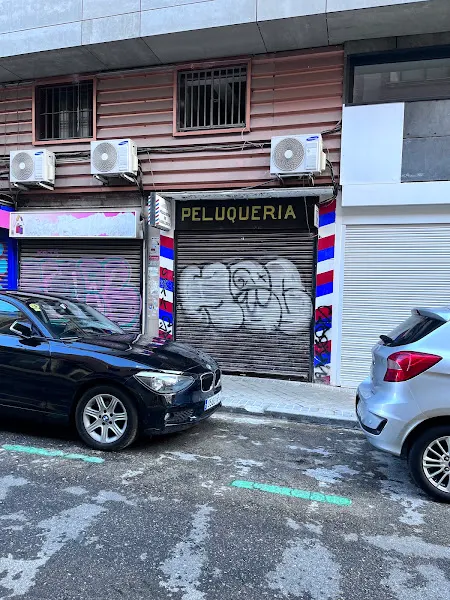 Peluquería Abdul - Barbería en Madrid - foto 2