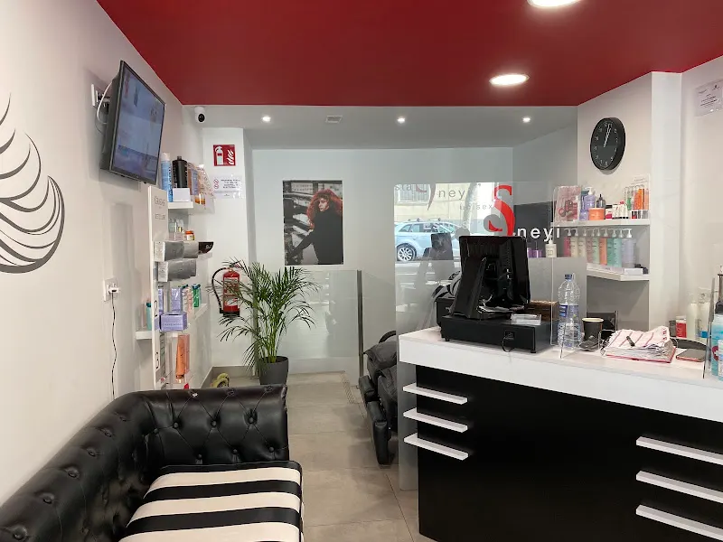 EstilistaSneyi (nani) - Peluquería en Madrid - foto 2