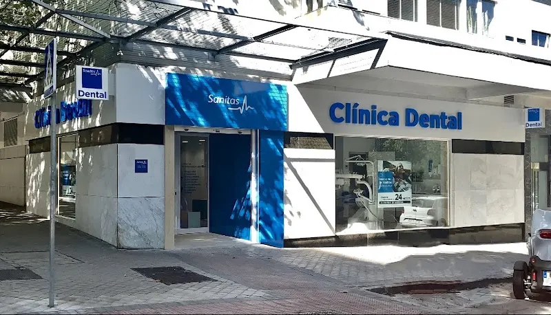 Clínica Dental Sanitas Milenium General Perón - Clínica dental en Madrid - foto 2