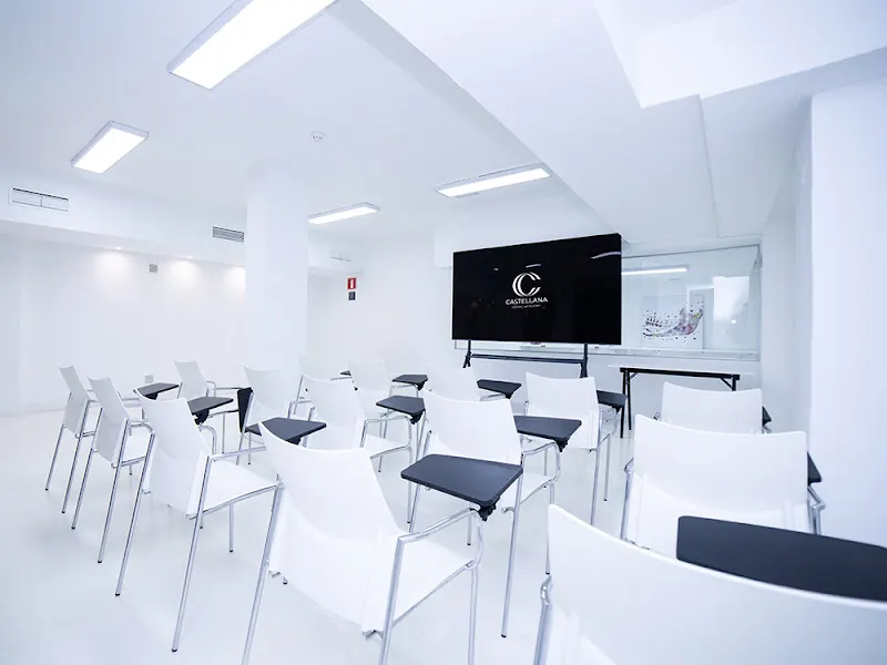 Castellana Clínica Dental - Clínica dental en Madrid - foto 3