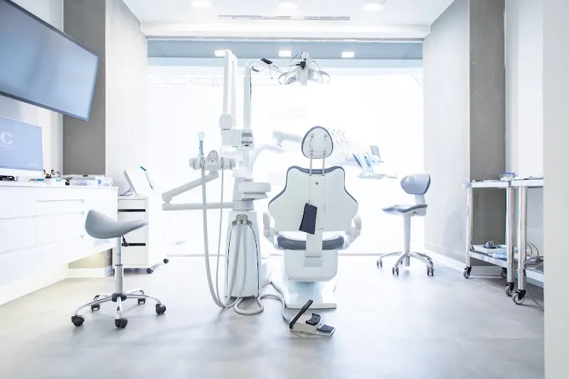 Castellana Clínica Dental - Clínica dental en Madrid - foto 4