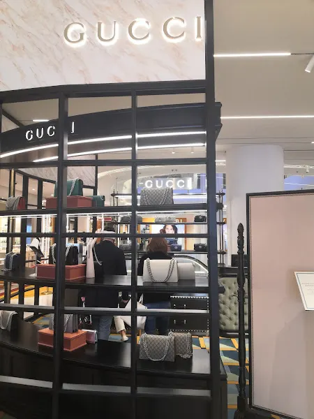 Gucci - Boutique en Madrid - foto 2
