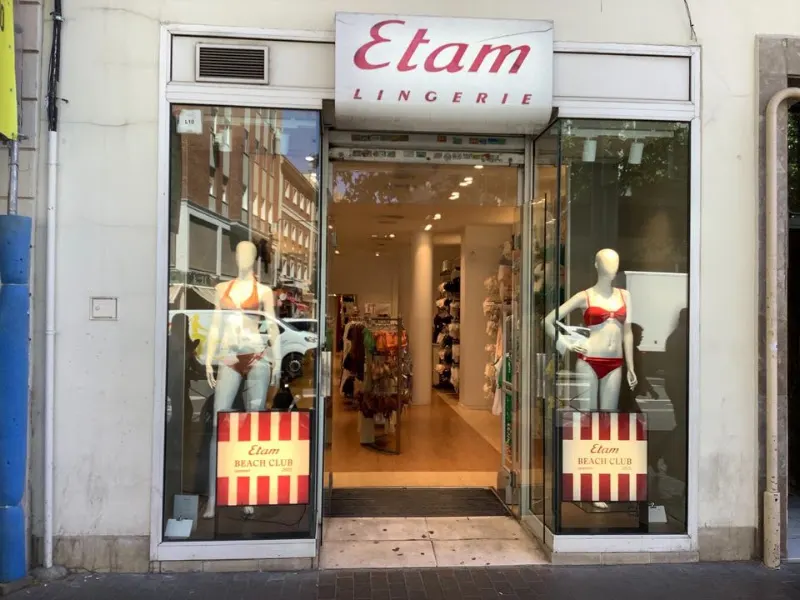 Etam Lingerie - Tienda de lencería en Madrid - foto 2