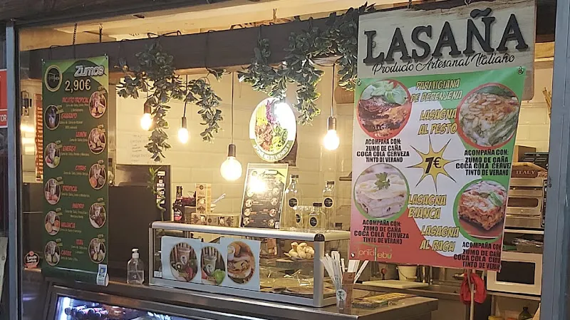 Guarapo's Jugos de Caña de Azúcar; Batido de Coco - Tienda de zumos en Madrid - foto 2