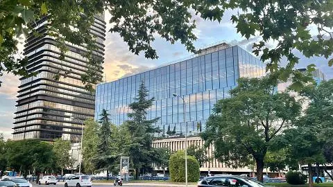 Accenture - Consultora de administración empresarial en Madrid - foto 2