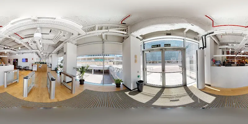 WeWork - Espacio de oficinas y coworking - Espacio de coworking en Madrid - foto 2