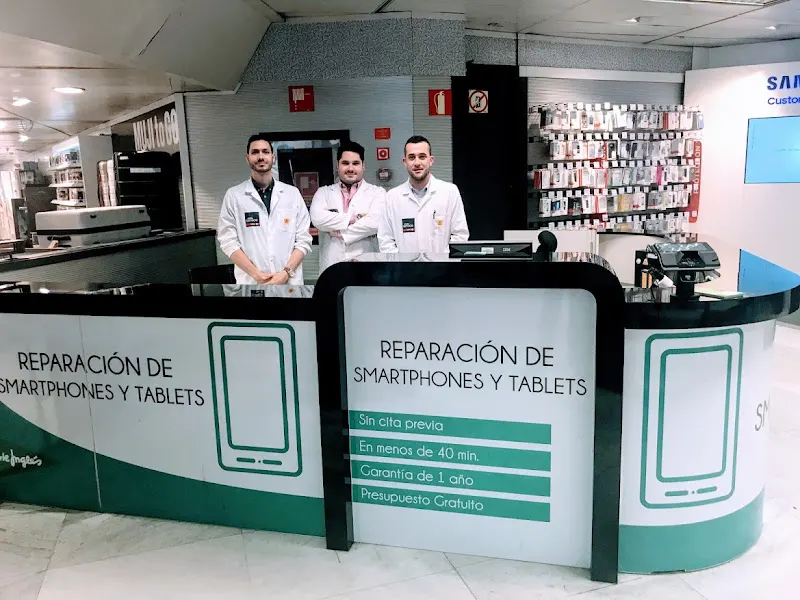 Save Store - Reparación de móviles en el Paseo de la Castellana