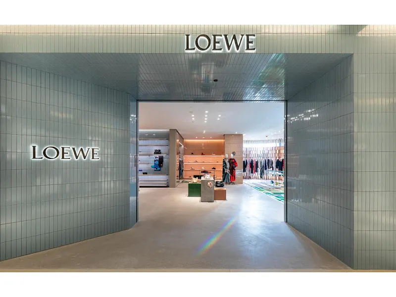 LOEWE El Corte Inglés Castellana - Full Offer - Marroquinería en Madrid - foto 2