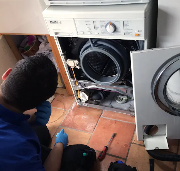 Servicios Integrales Bifros SL - Servicio de reparación de lavadoras y secadoras en Madrid - foto 2
